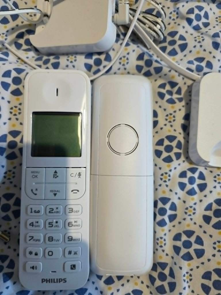 Nieuwe Philips d275 duo-vaste telefoon, Telecommunicatie, Vaste telefoons | Handsets en Draadloos, Nieuw, 2 handsets, Ophalen