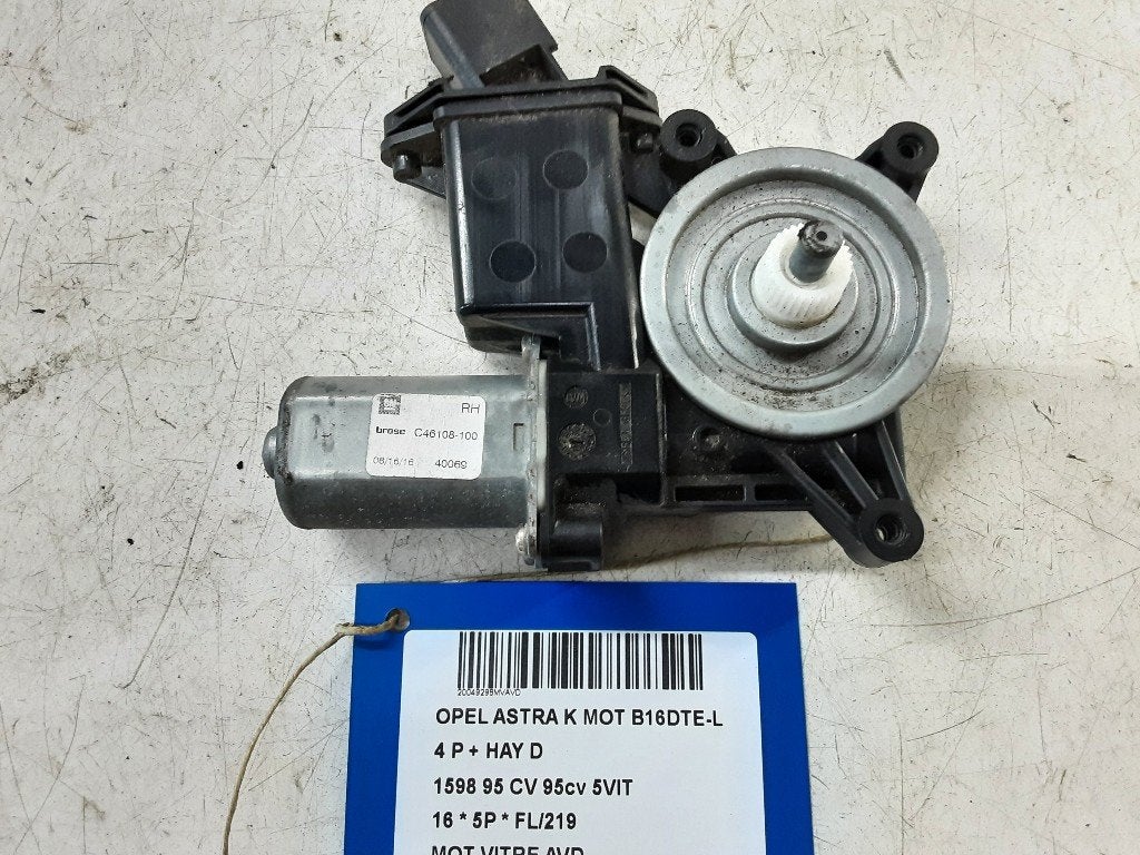 MOTOR RAAMMECHANIEK RECHTS VOOR Opel Astra K (C46108100), Gebruikt, Rue de l'Espoir 34 34
4030  GRIVEGNÉE, BE, Info@Collignon.be