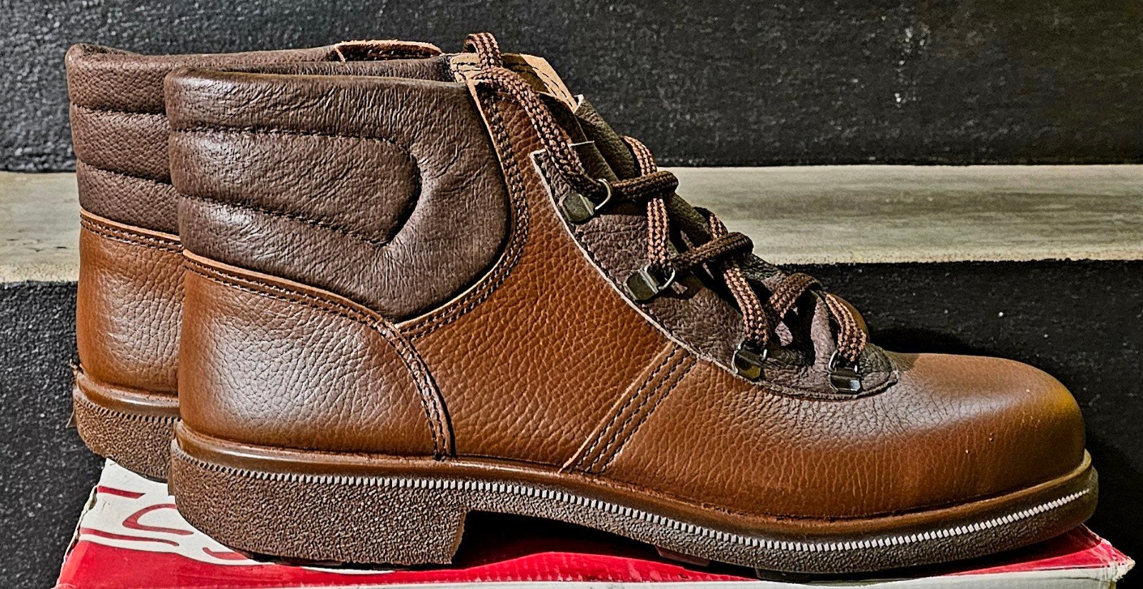CHAUSSURES DE SÉCURITÉ JALLATTE NEUVE POINTURE 45, Vêtements | Hommes, Chaussures, Neuf, Enlèvement ou Envoi, Chaussures de travail