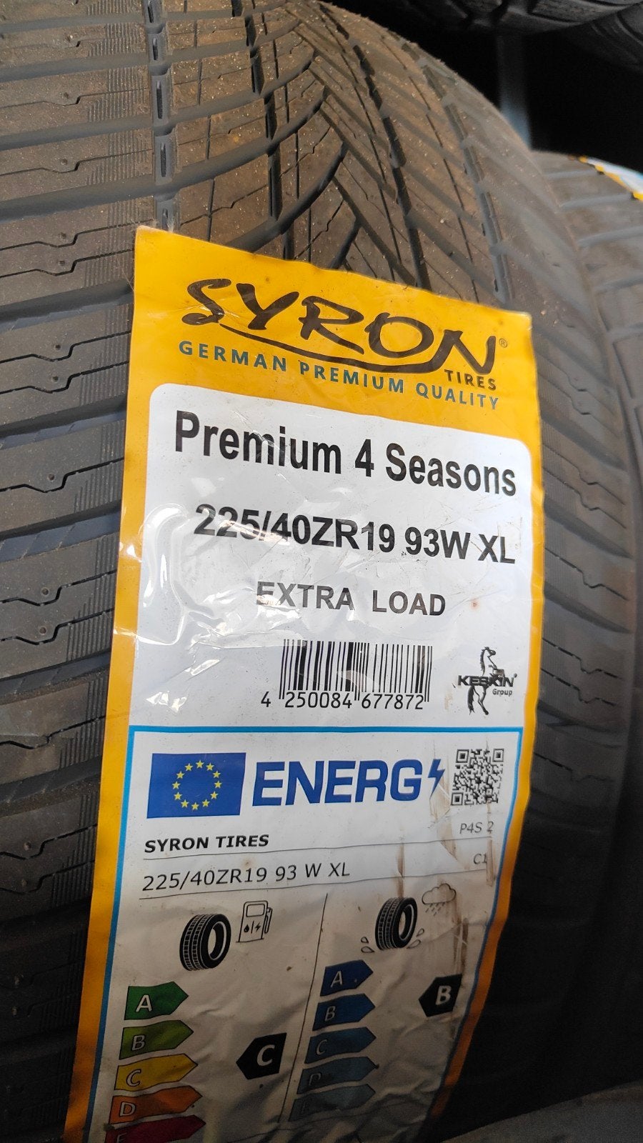 225/40r19 93w syron 90€ per stuk met montage en balanceren, Auto diversen, Autosport-onderdelen, Ophalen