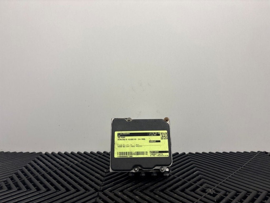BLOC ABS (FREINS ANTI-BLOCAGE) B (W245) (|A2661540902|), Autos : Pièces & Accessoires, Mercedes-Benz, Utilisé, Dialog.mb@mercedes-benz.com