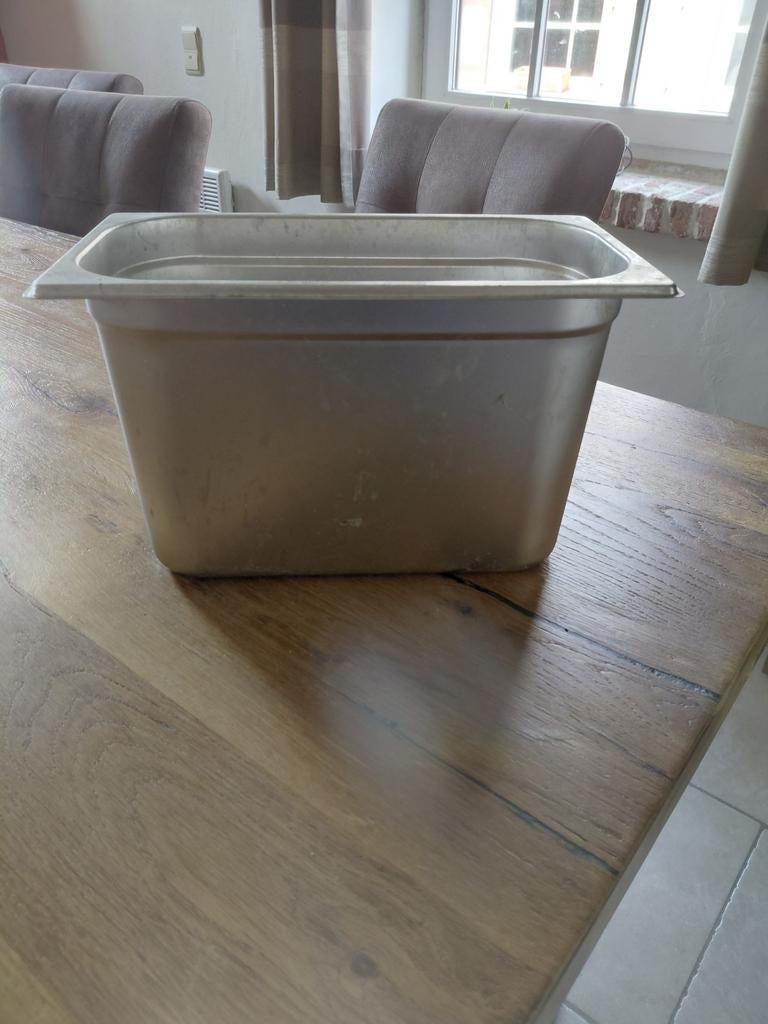 Pot inox, Enlèvement, Inox
