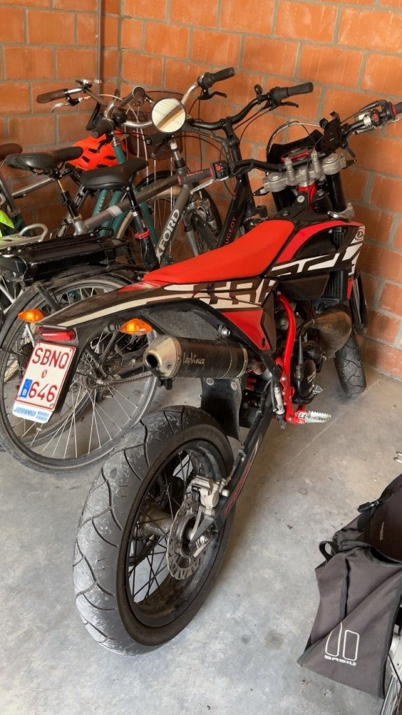 Leovince Hand Made X-Fight voor Beta RR 50cc 2 Takt (AM6), Fietsen en Brommers, Brommeronderdelen | Algemeen, Ophalen of Verzenden