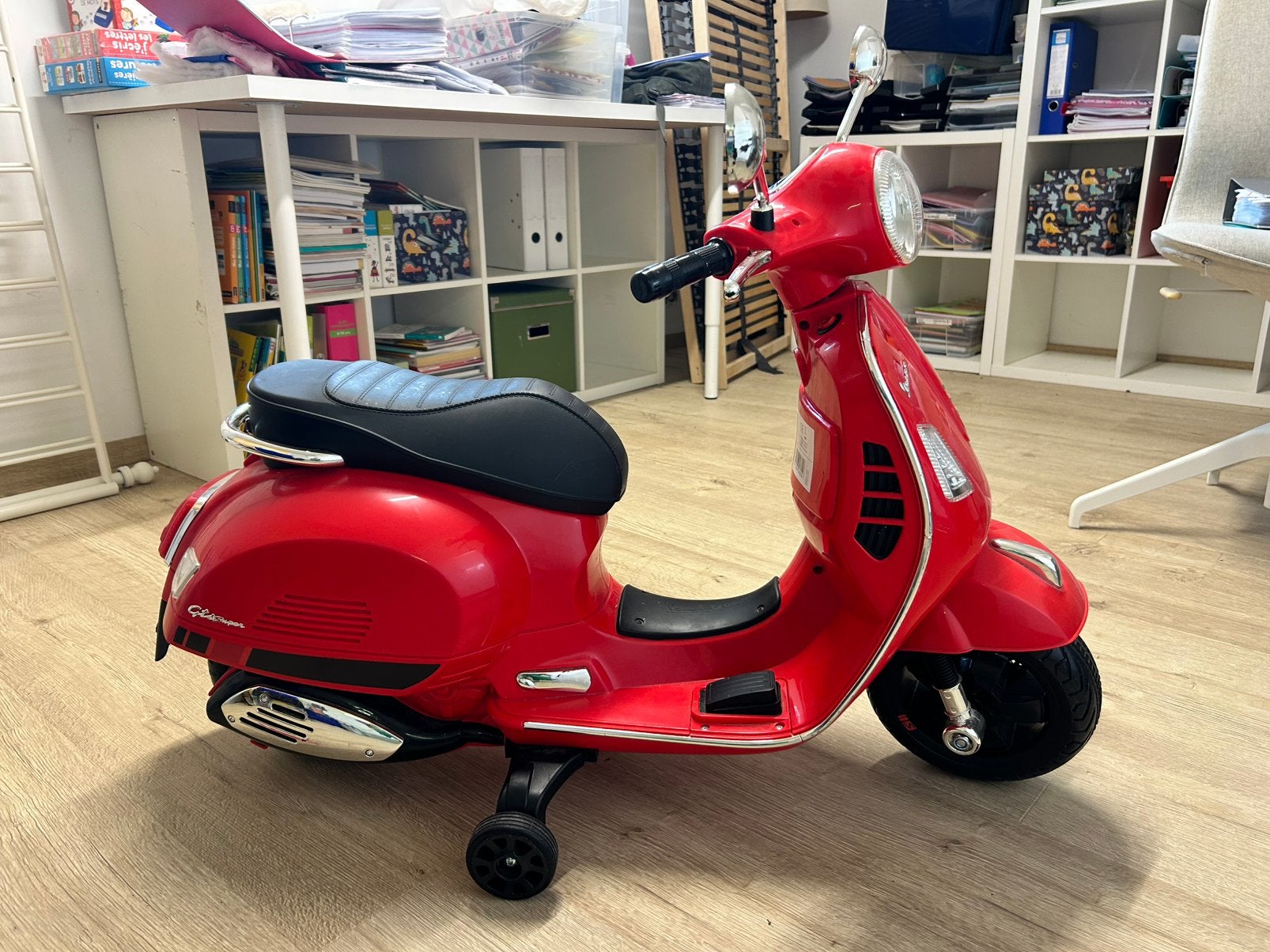 Mini scooter électrique Vespa, Enlèvement, Comme neuf