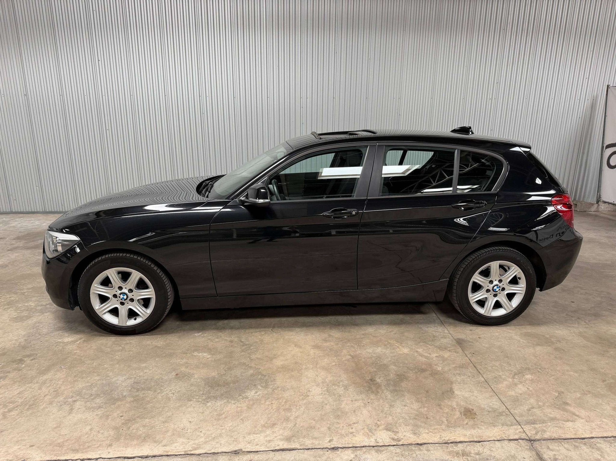 BMW 1 Serie 116 116i Airco Open Dak EURO6, Autos, Achat, Euro 6, Entreprise, https://public.car-pass.be/vhr/60409305-7312-4199-8de4-a537577c997c