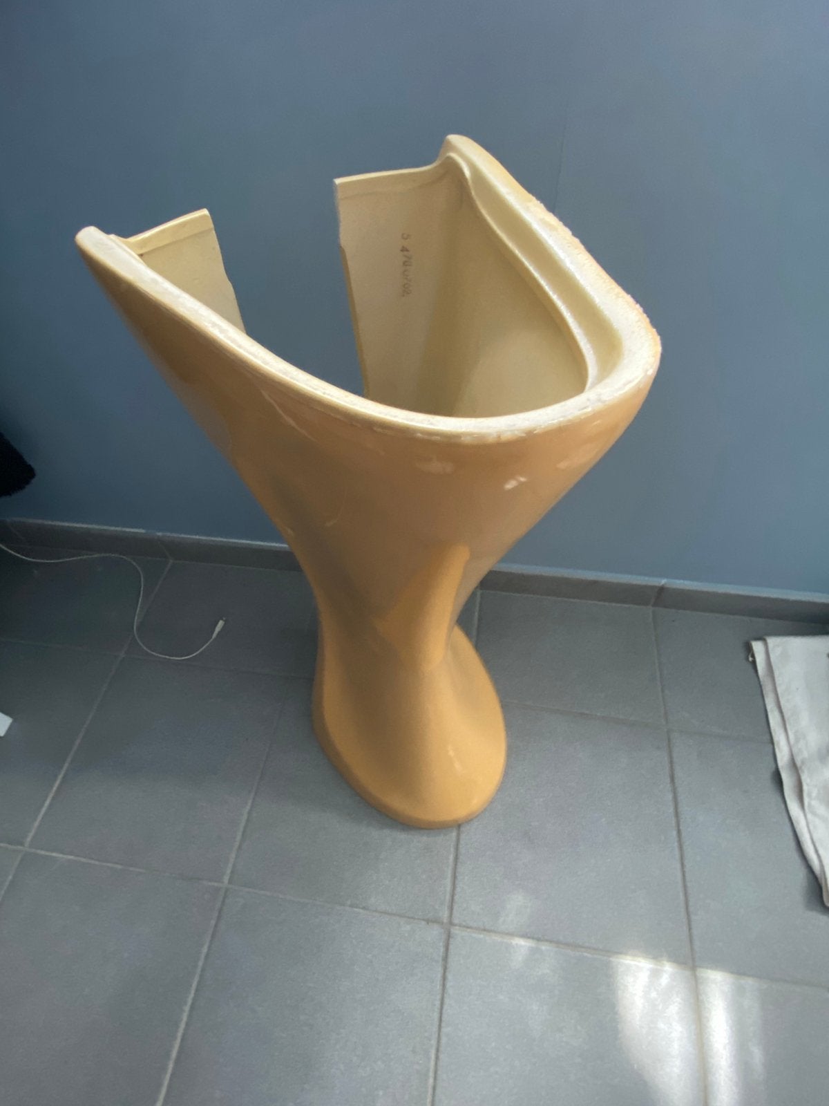 Colani lavabo sokkel, Huis en Inrichting, Ophalen, Zo goed als nieuw