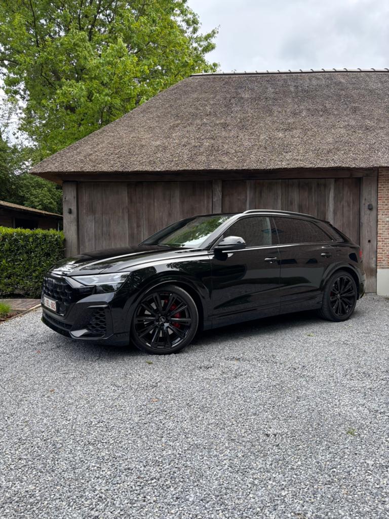 Audi Q8 60e-tfsi competition - full S-line ! BTW wagen, Auto's, Automaat, Q8, Zwart, Leder