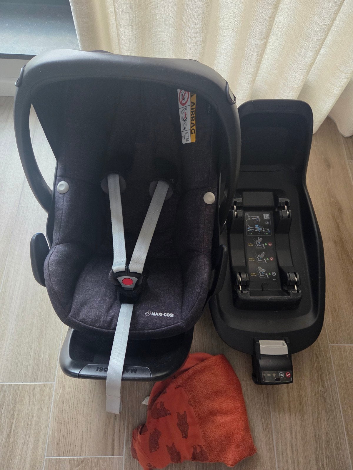 2x isofix FamilyFix2 met maxicosi, Enlèvement, Maxi-Cosi, Isofix