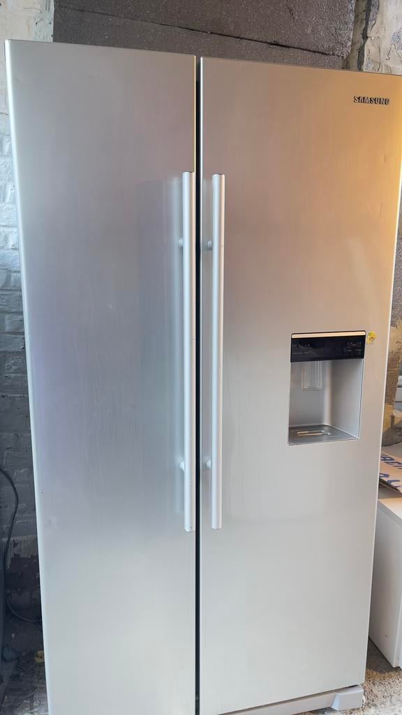 frigo usa Samsung full Inox  A++ super etat !, Electroménager, Réfrigérateurs & Frigos, Classe énergétique A ou plus économe, Enlèvement ou Envoi