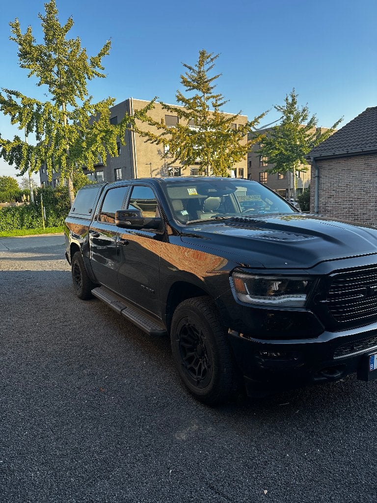 Dodge ram 5.7 hemi larami, Automaat, 4 deurs, 295 kW, Zwart