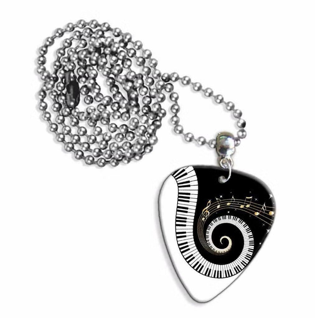 Plectrum ketting afbeelding van pianotoetsen en muzieknoten, Verzamelen, Ophalen of Verzenden, Nieuw