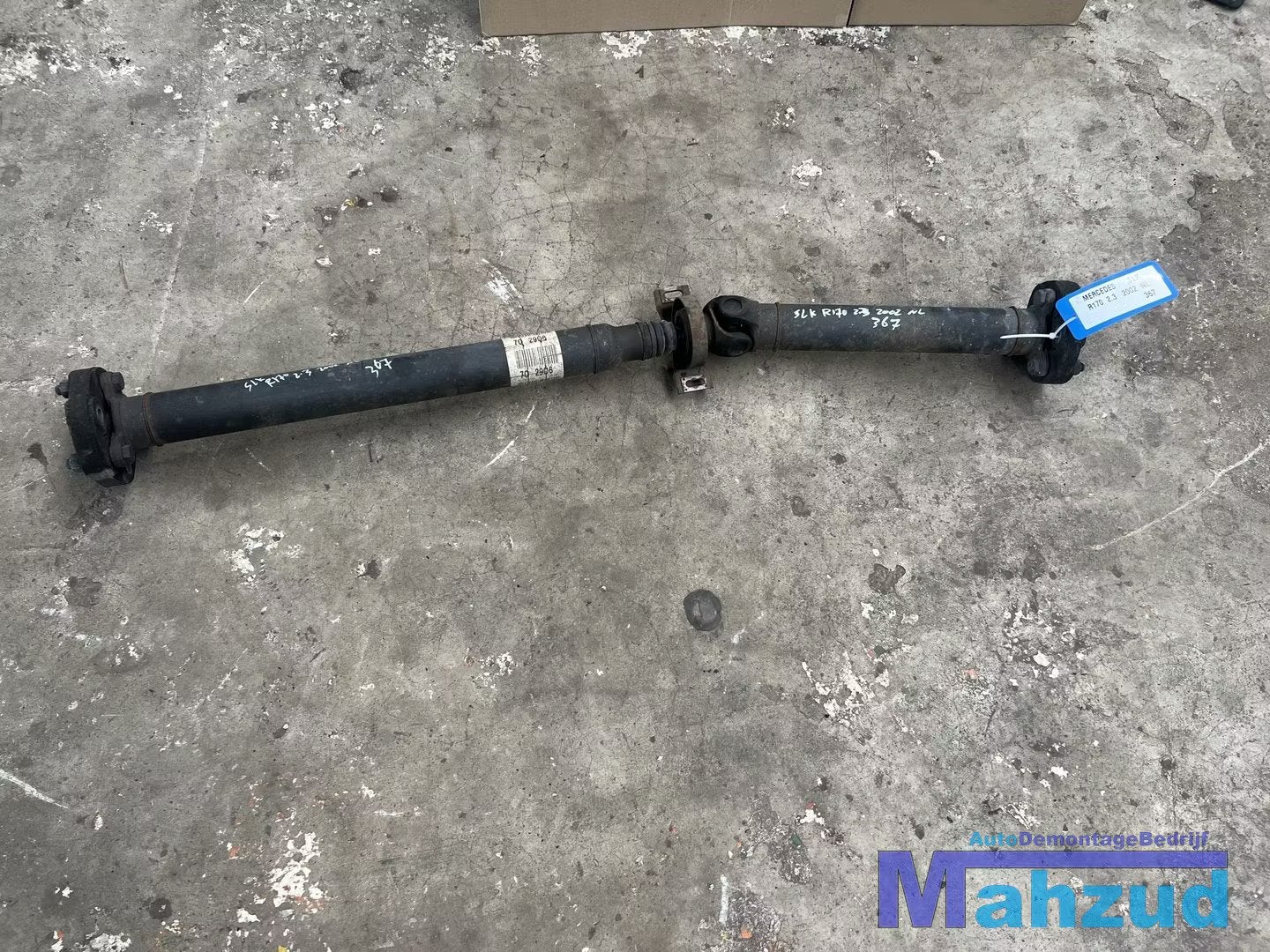MERCEDES SLK R170 2.3 Compressor aandrijfas cardanas 1704102, Auto-onderdelen, Gebruikt, Mercedes-Benz AG, Mercedes-Benz, Mercedesstrasse 120
70372  Stuttgart, DE