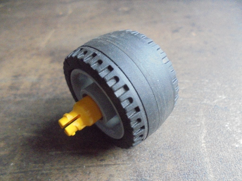 Lego Duplo Toolo Wheel with Slick Tire (zie foto's) 11, Gebruikt, Ophalen of Verzenden, Duplo, Losse stenen