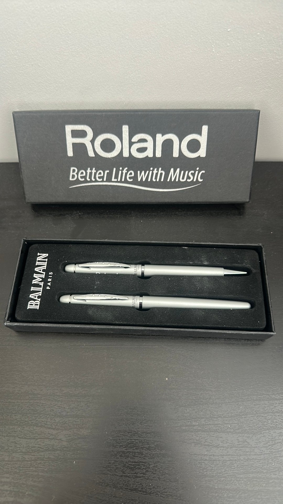 Mooie set Balmain x Roland, Collections, Enlèvement ou Envoi, Comme neuf, Ensemble de stylos, Avec boîte