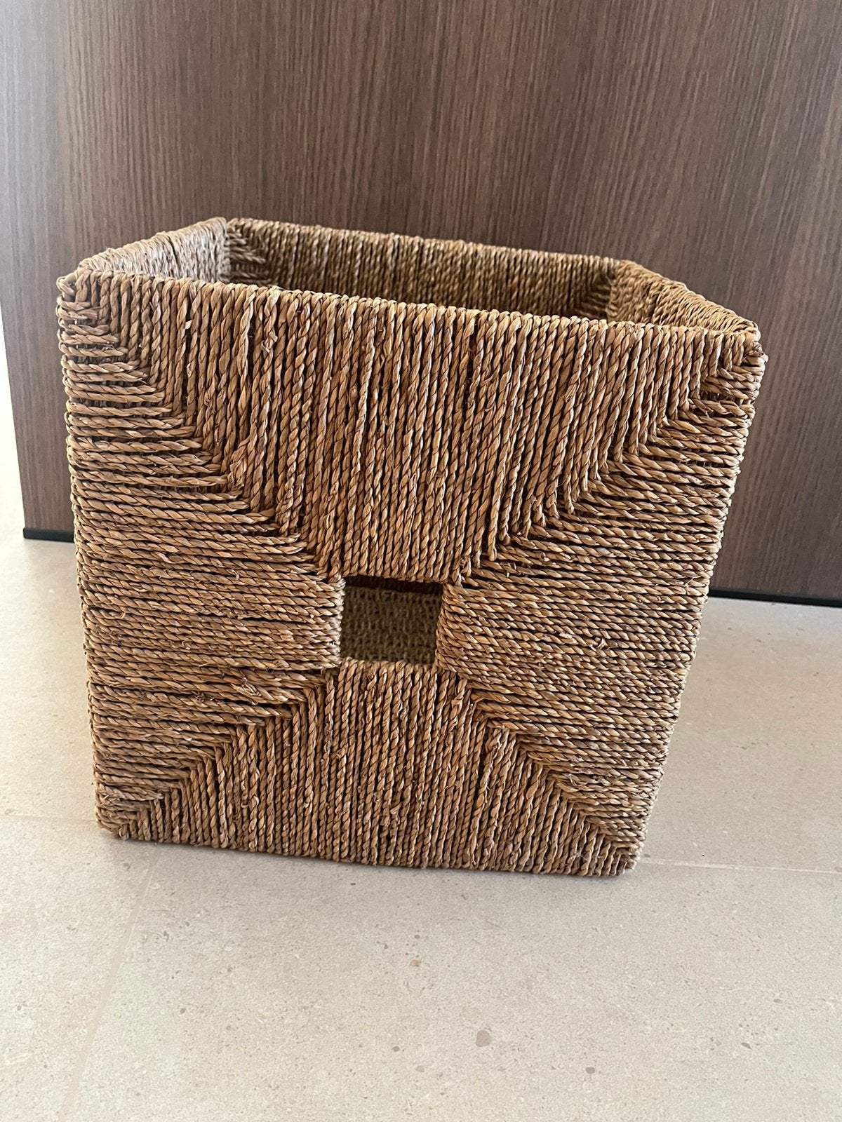 Knipsa mand voor Kallax kast, Huis en Inrichting, Woonaccessoires | Schalen en Manden, Ophalen, Zo goed als nieuw, Mand