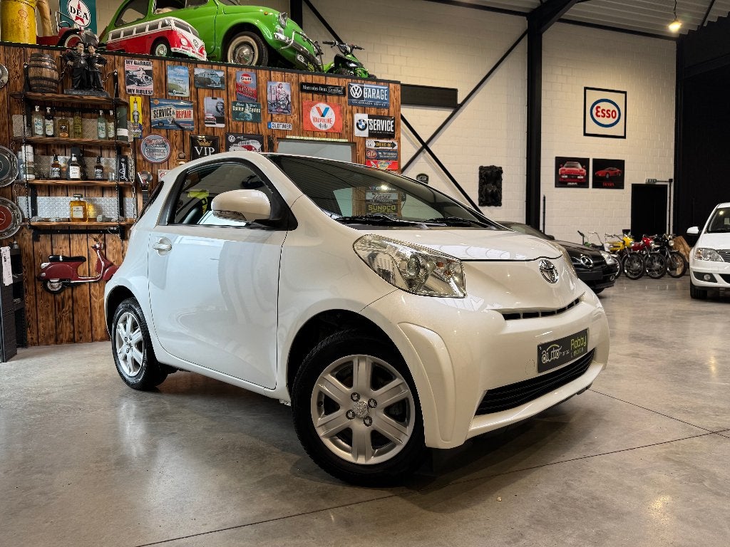 TOYOTA IQ 1.0 BENZINE - 93.000KM - TOPSTAAT - GARANTIE -, Stof, 50 kW, Zwart, Wit