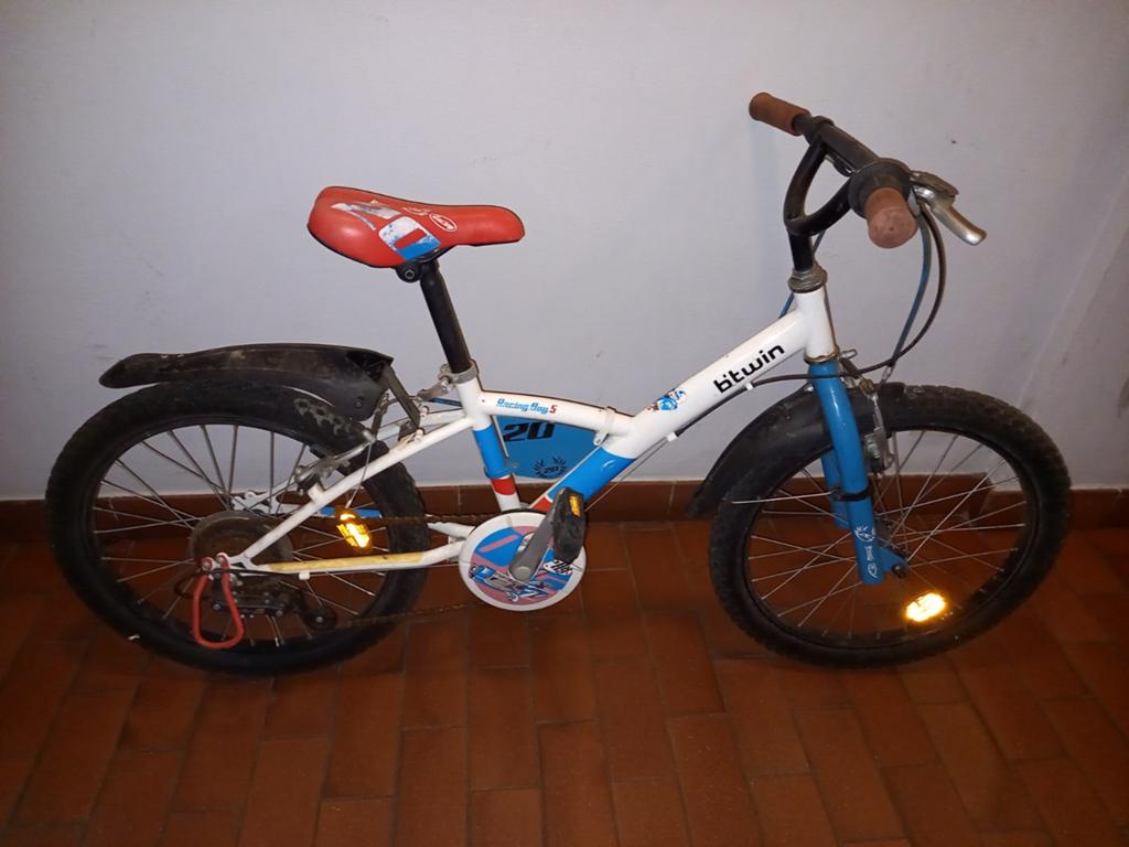 Vélo garçon BTWIN 20, Vélos & Vélomoteurs, B-Twin Decathlon, Frein sur jante, 16 à 20 pouces, Enlèvement