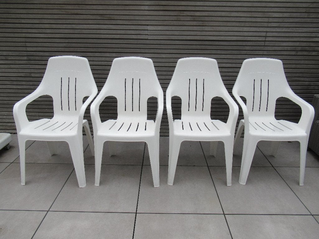 Te koop :   4 Tuinstoelen, Enlèvement, Utilisé, Synthétique, Pliant
