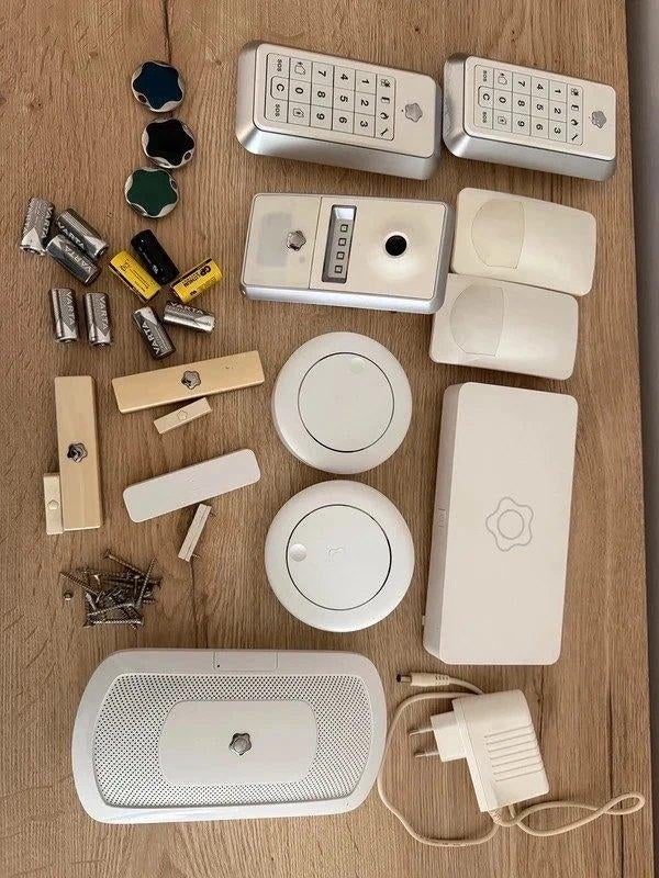 Verisure alarm, Doe-het-zelf en Bouw, Alarmsystemen, Ophalen of Verzenden, Compleet systeem, Draadloos, Beweging