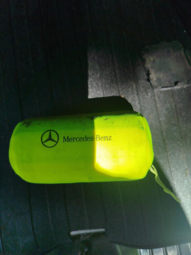 MERCEDES, Ophalen