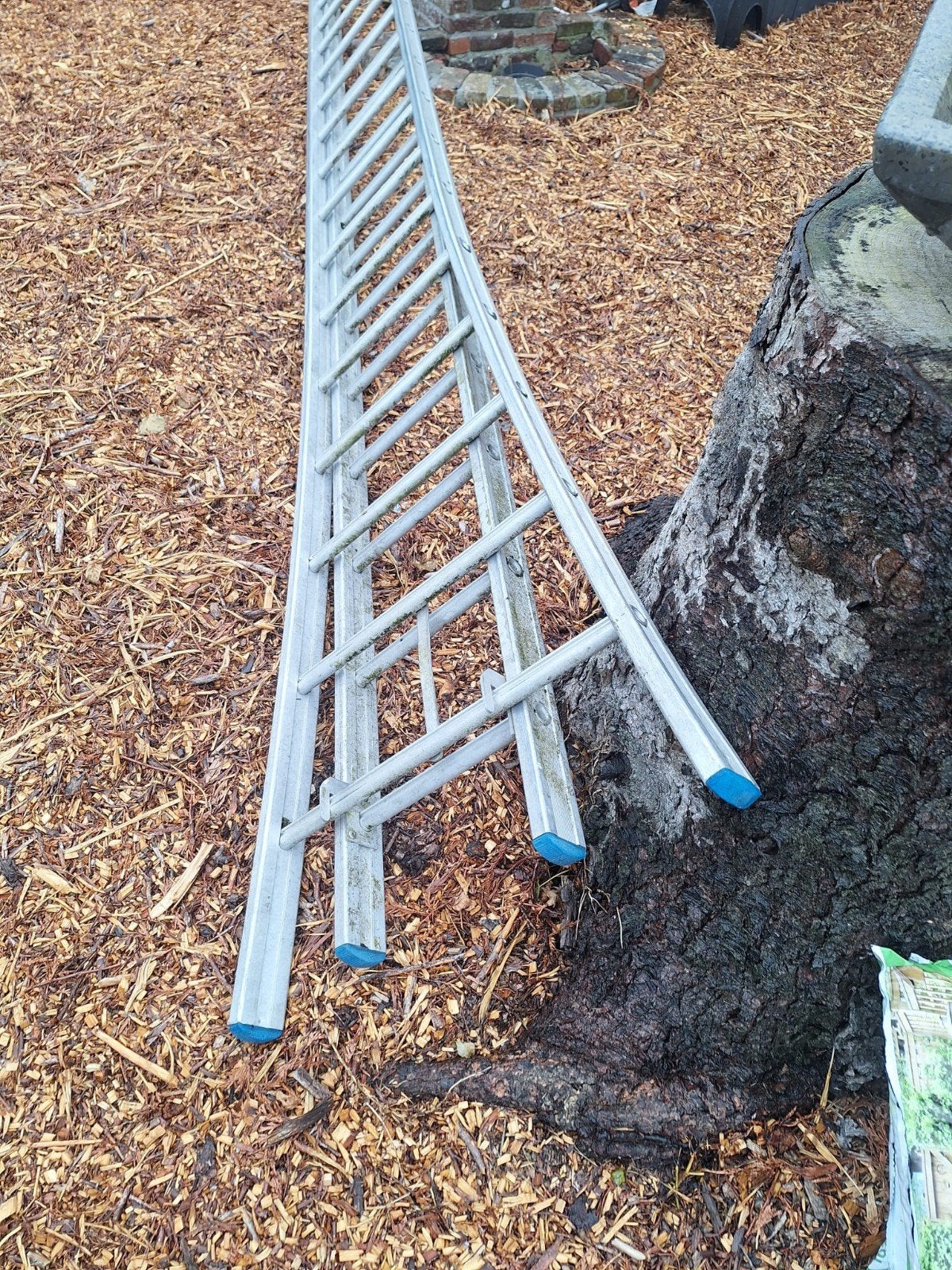 2 aluminium uitschuifladders / opsteekladders – 4m20 per dee, Doe-het-zelf en Bouw, Ladders en Trappen, Ophalen, Ladder