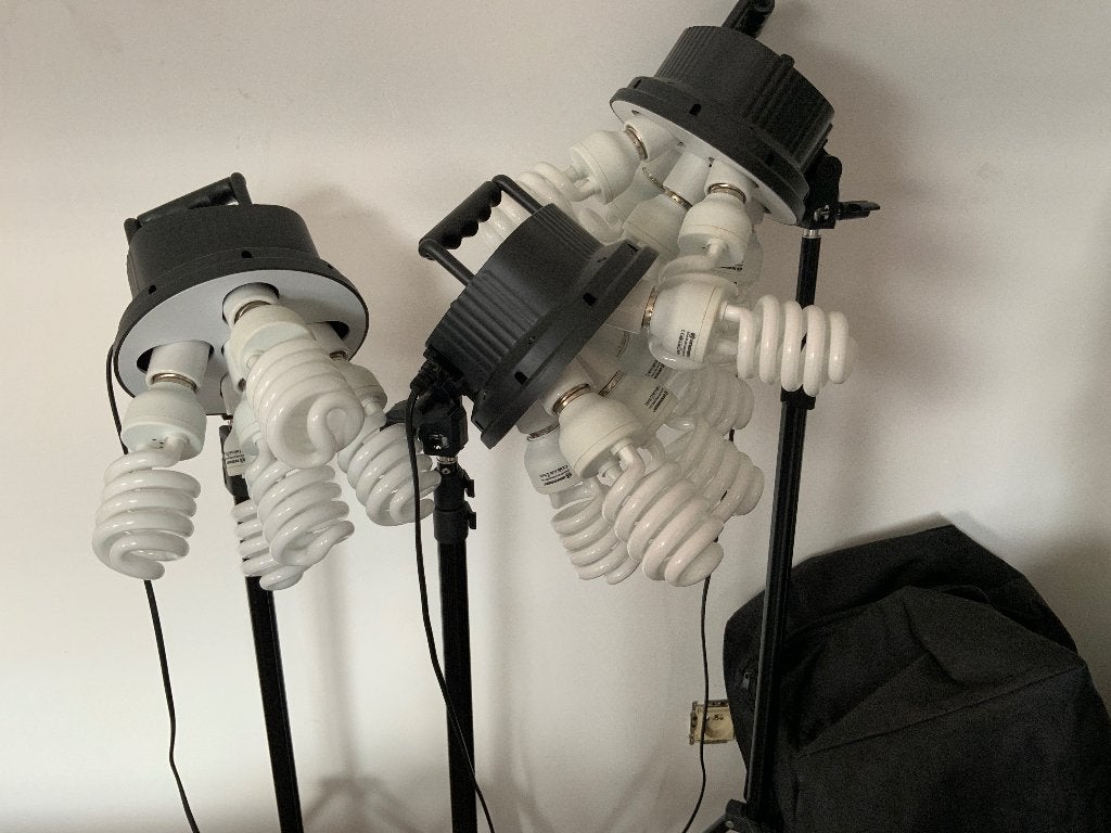 Fotostudio materiaal: lampen en achtergrondscherm, Housse de transport incluse, Bresser, Comme neuf, Enlèvement
