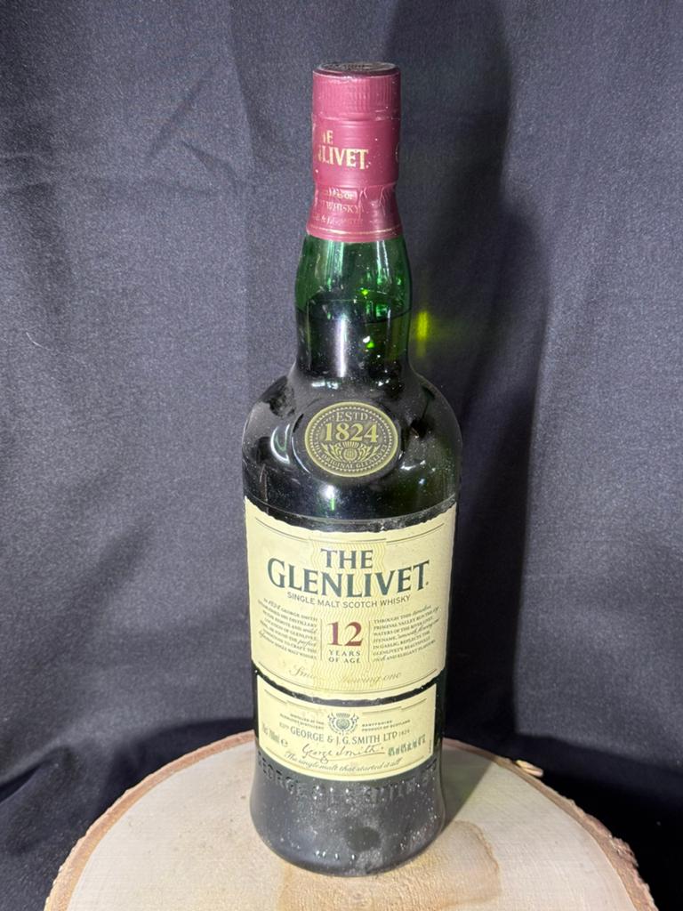 The Glenlivet 12 Years Single Malt Whisky, Verzamelen, Wijnen, Ophalen, Zo goed als nieuw, Vol