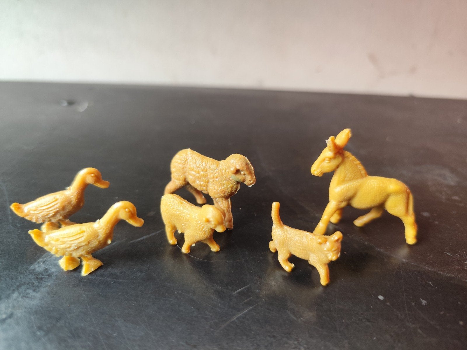 Lot de 6 figurines miniatures vintage – Collection & Diorama