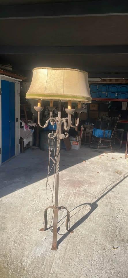 Vintage rétro ancien lampadaire en fer forgé, Antiquités & Art, Enlèvement