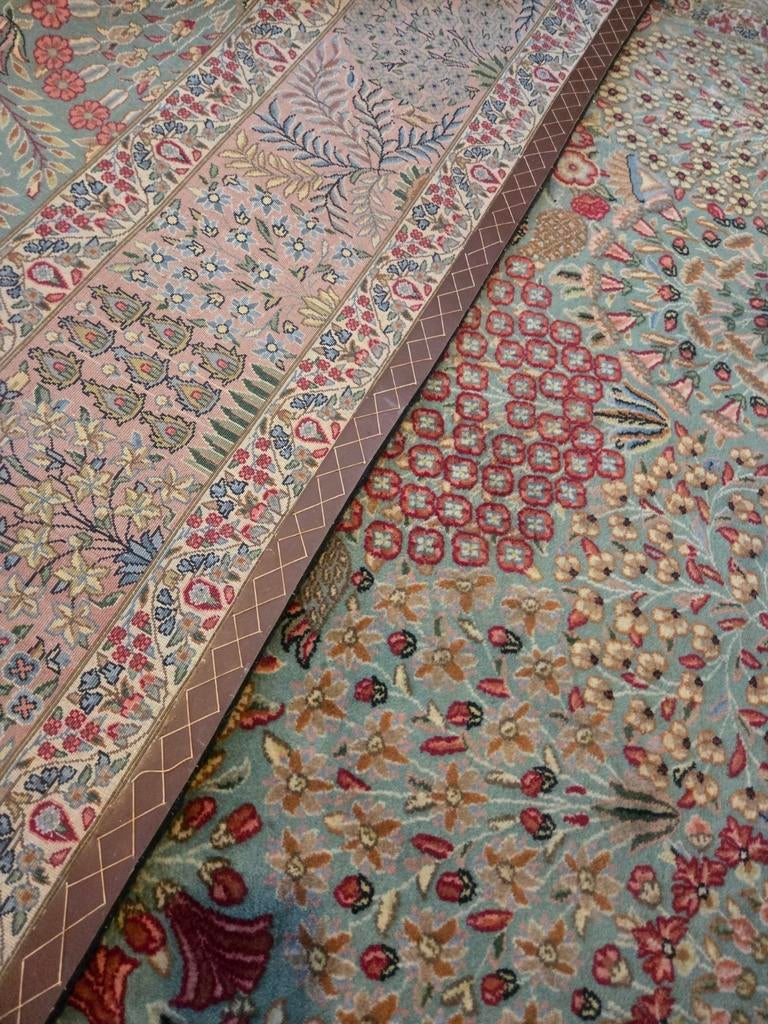 Tapis Iran. 3M sur 2M., Enlèvement