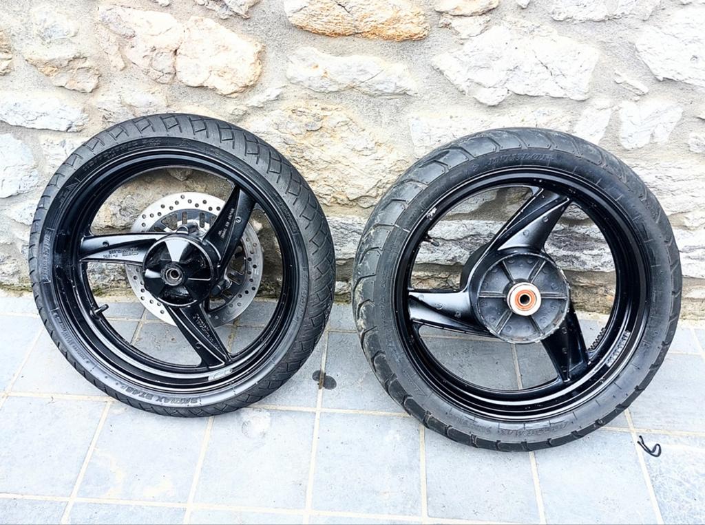 Paire de jantes pour Kawasaki Er5 de 2003, Motos, Enlèvement