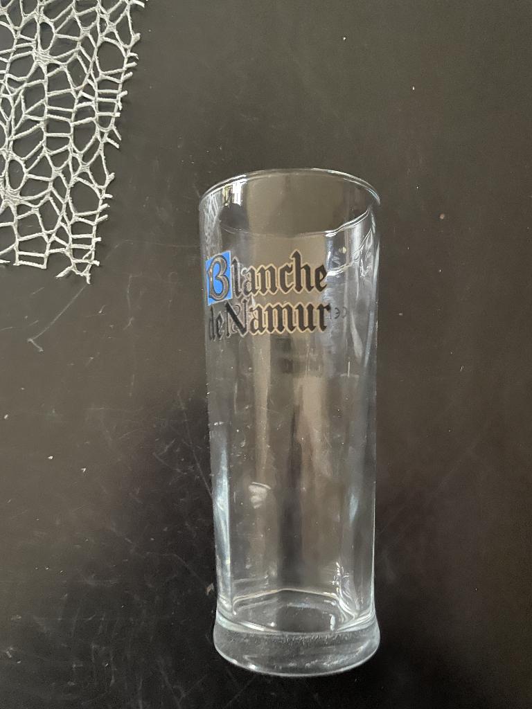 verres à bière, blanche de Namur, Mak, cornet,, Enlèvement, Utilisé
