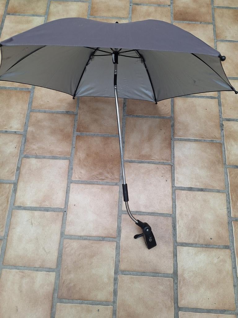 Parapluie universel pour poussette, Enlèvement, Comme neuf