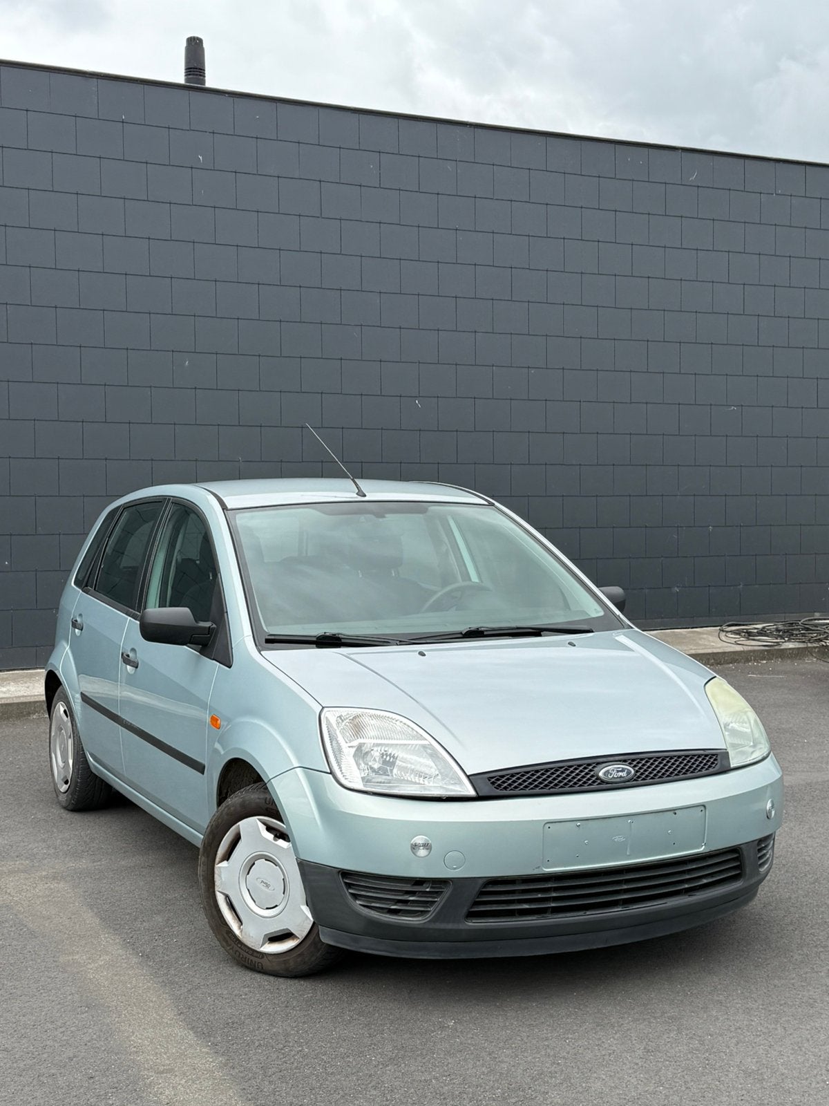 Ford Fiesta 1.3 essence euro4 + inspection, Achat, Boîte manuelle, Entretenue par le concessionnaire, 5 portes