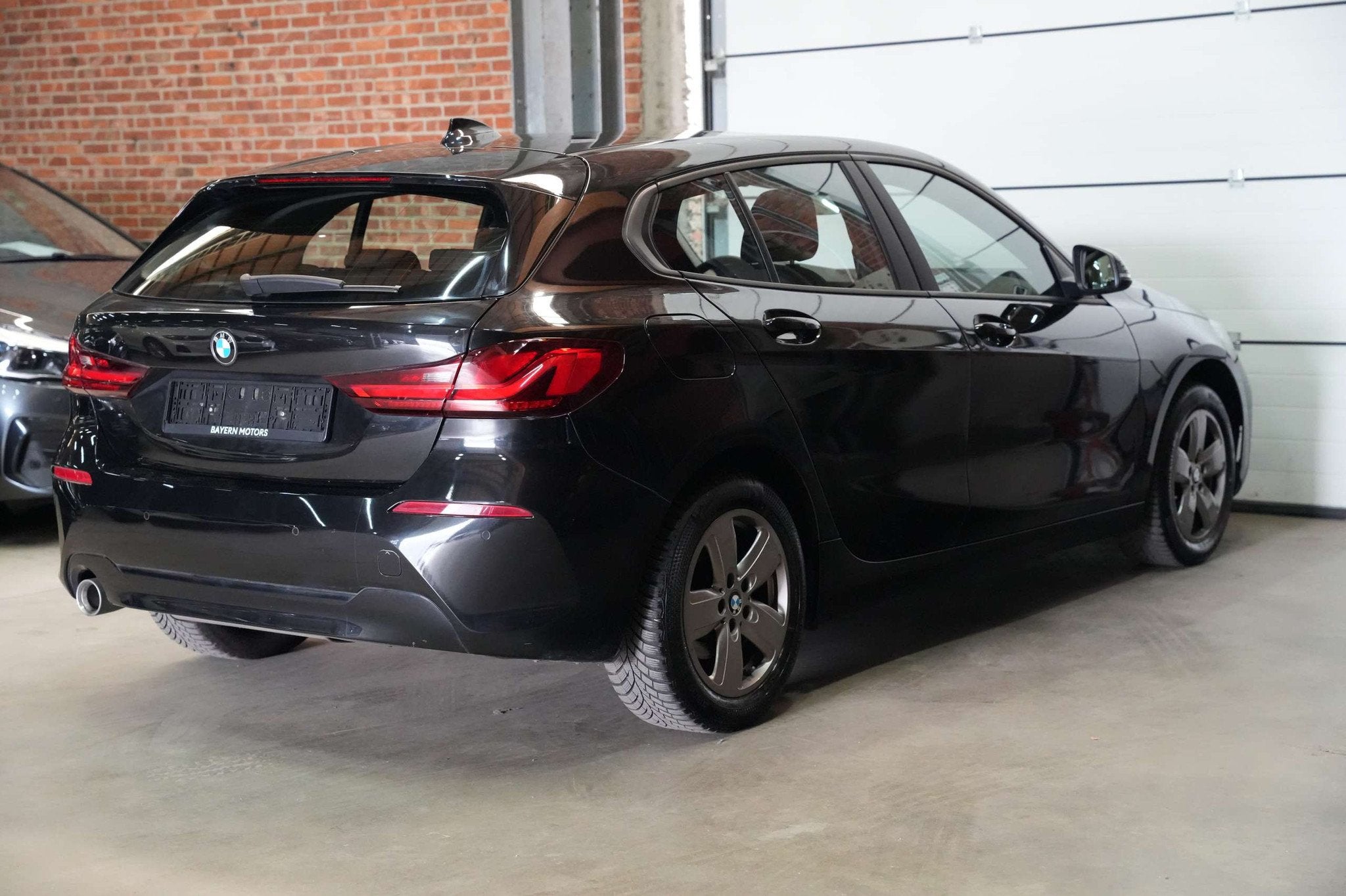 BMW 116 dA Automaat Garantie EURO 6d, Autos, BMW, Achat, Euro 6, Entreprise, Noir