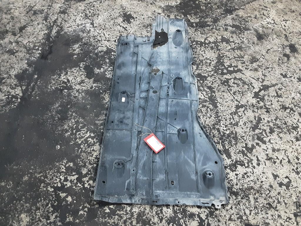 PLAQUE ARRIÈRE AVANT GAUCHE T-Roc I (5Q0825201L), Volkswagen, Mevr. I. Hauben, Utilisé, Rue de l'Espoir 34 34
4030  GRIVEGNÉE, BE