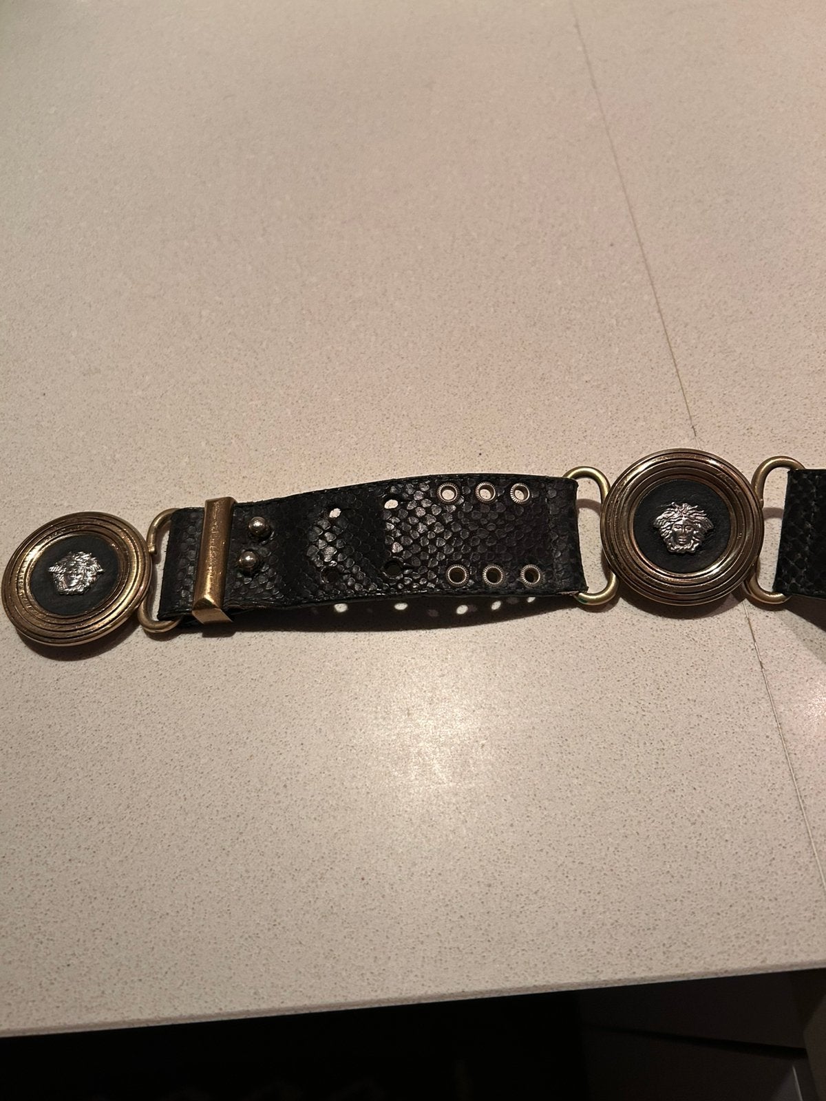Unieke vintage ceitiur versace zwart, Ophalen, Zo goed als nieuw, Zwart