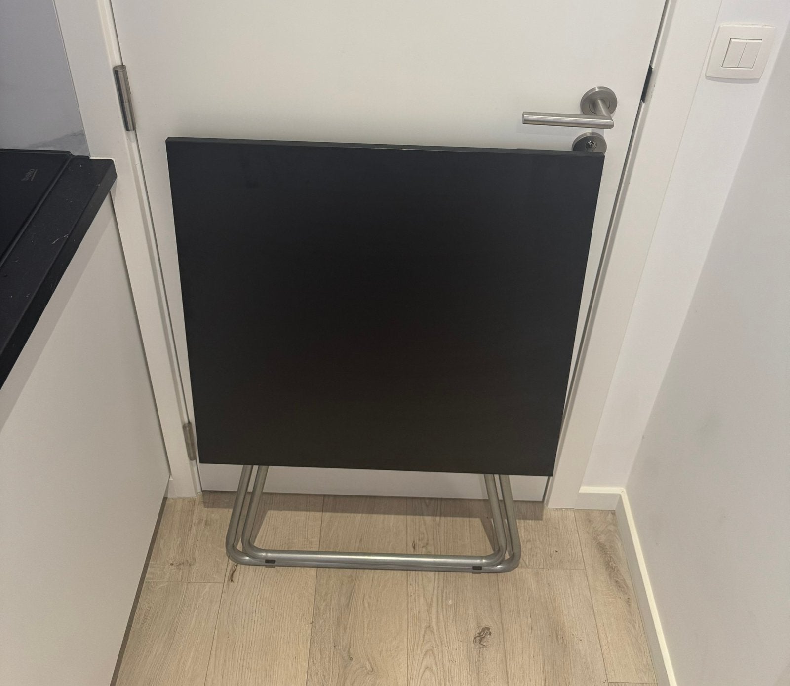 IKEA GUNDE KLAPTAFEL – ZWART – 6767 CM, Huis en Inrichting, Ophalen, Zo goed als nieuw, Vierkant, 55 tot 75 cm