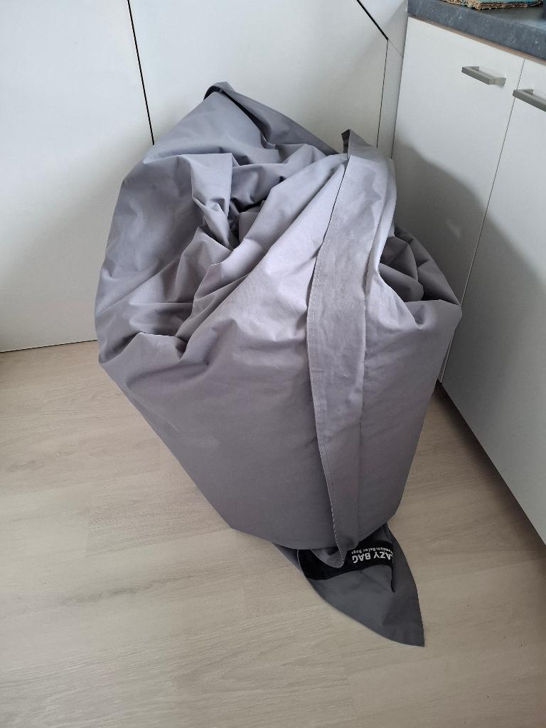 grote grijze zitzak, Huis en Inrichting, Zitzakken, Ophalen, Zo goed als nieuw, Grijs, Zitzak
