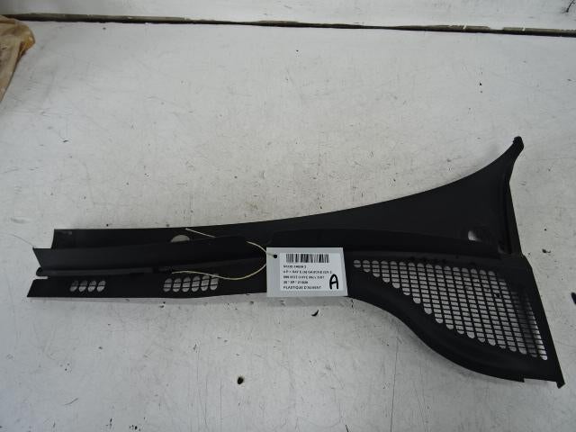 SIERLIJSTEN VOORRUIT Skoda Fabia III (NJ3) (01-2014/06-2021), Auto-onderdelen, Carrosserie, Skoda, Voor, Gebruikt