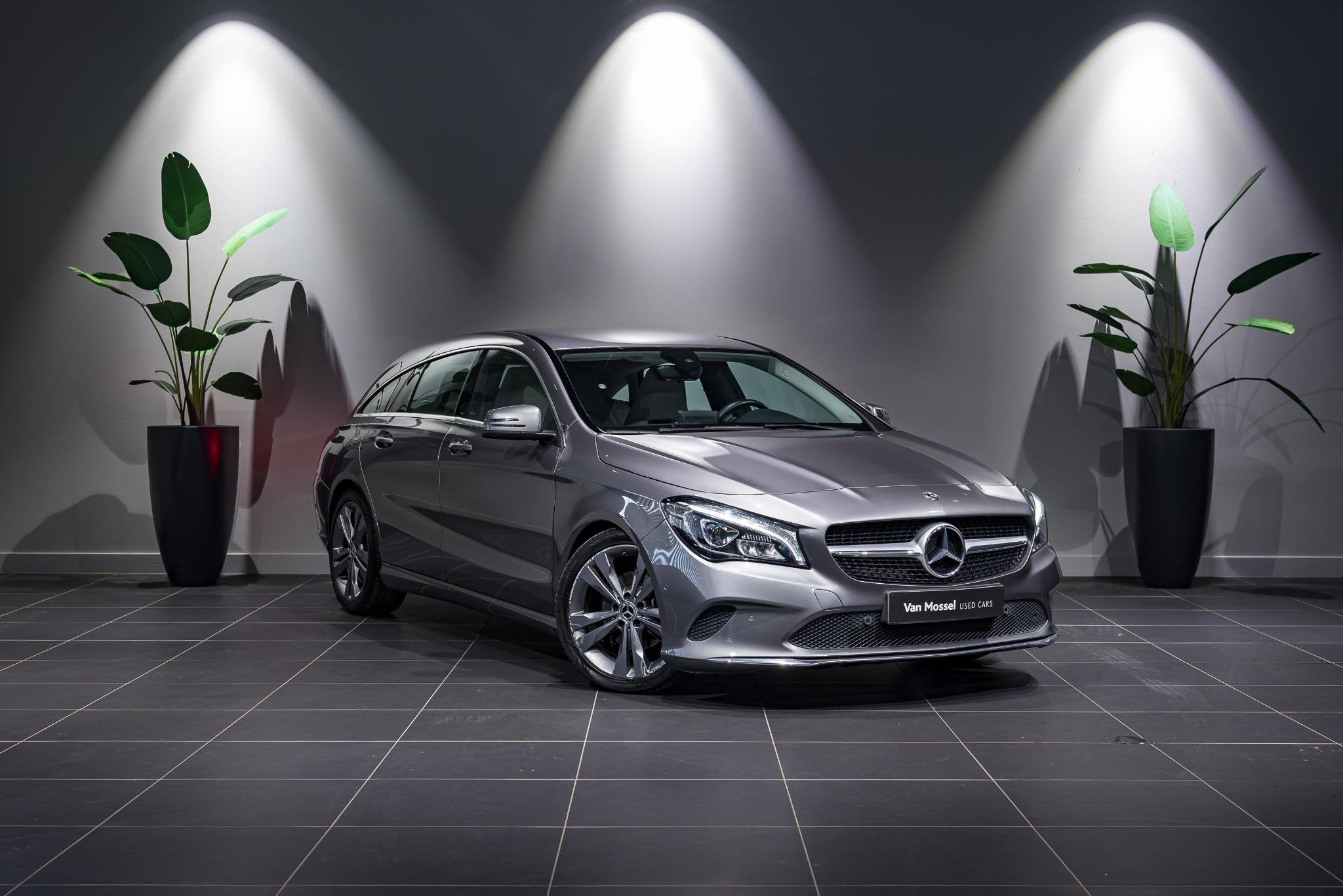 Mercedes-Benz CLA-Klasse Shooting Brake CLA 180 SHOOTING BRE, Autos, Achat, Euro 6, Carnet d'entretien, Autre carrosserie