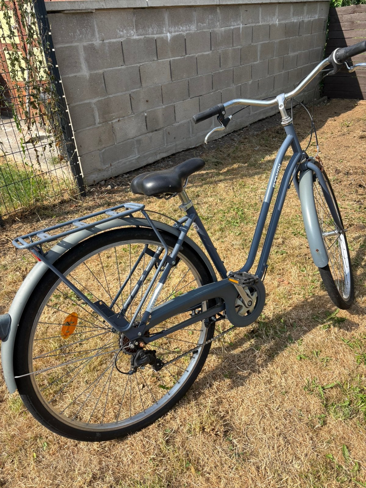 Vélo femme Btwin, Enlèvement, Comme neuf