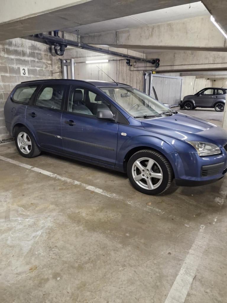 Ford focus mk2, Autos, Focus, 1350 kg, 4 portes, Boîte manuelle