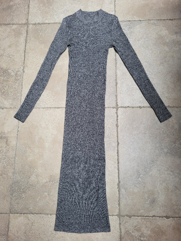 Merk Bershka: warme jurk mt 176 (zie foto's), Enfants & Bébés, Vêtements enfant | Taille 176, Robe ou Jupe, Enlèvement ou Envoi