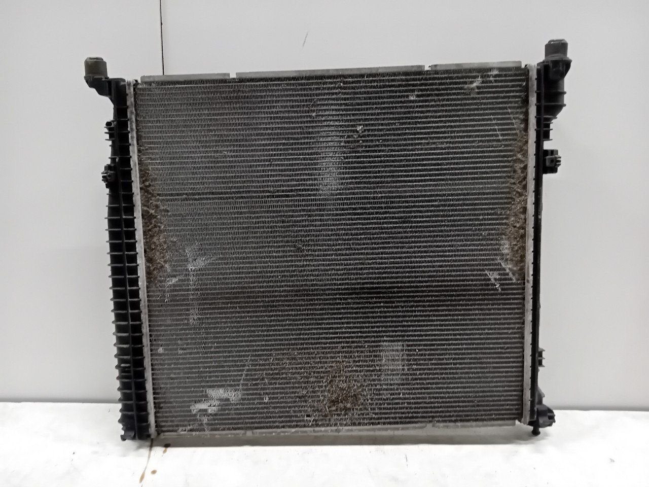 Radiateur Mercedes-Benz ML-Klasse, Onderdelen@venauto.nl, Van der Ven Autorecycling B.V., Gebruikt, Ettenseweg 76, 4706 PB Roosendaal, The Netherlands