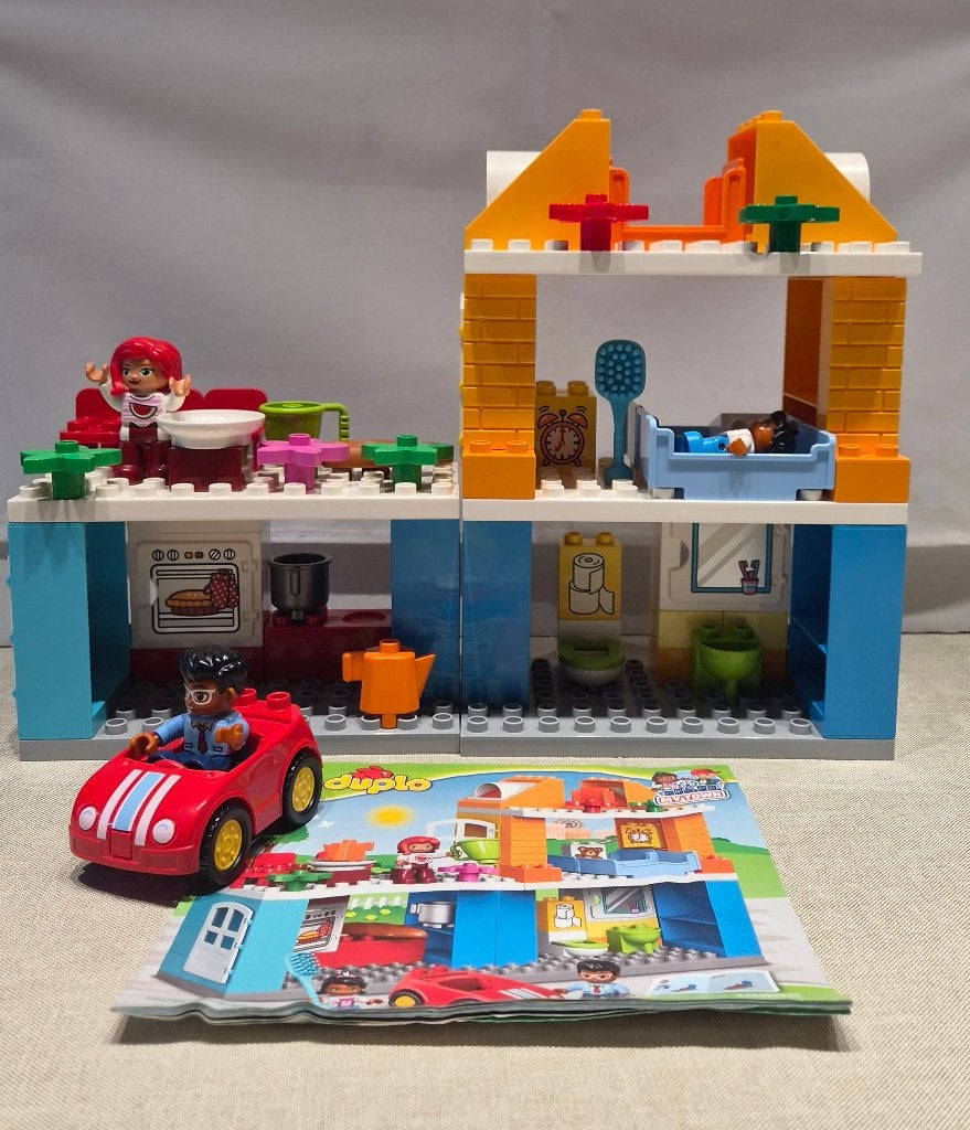 LEGO Duplo Familiehuis (10835)  Met Auto, 3 Figuren & Boekje, Kinderen en Baby's, Gebruikt, Overige thema's, Inclusief instructies