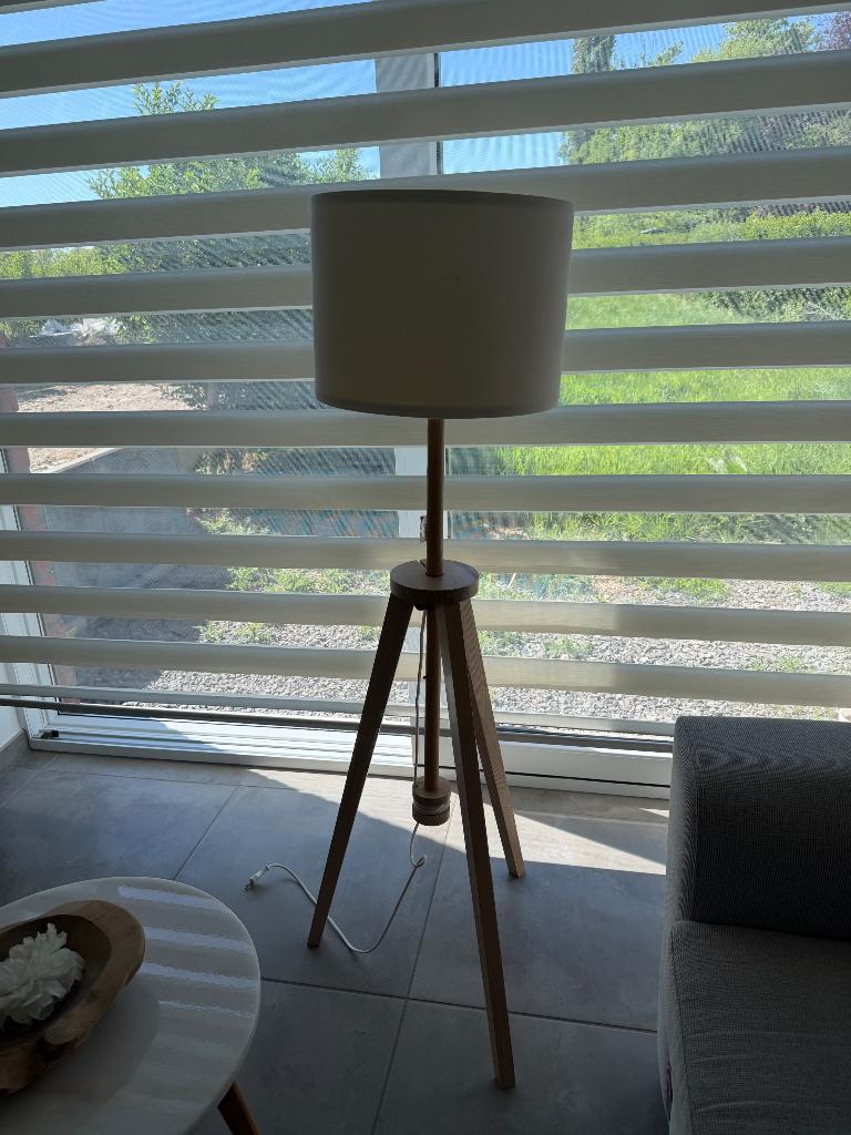 Lampe sur pied IKEA, Neuf, Bois, Enlèvement, 100 à 150 cm