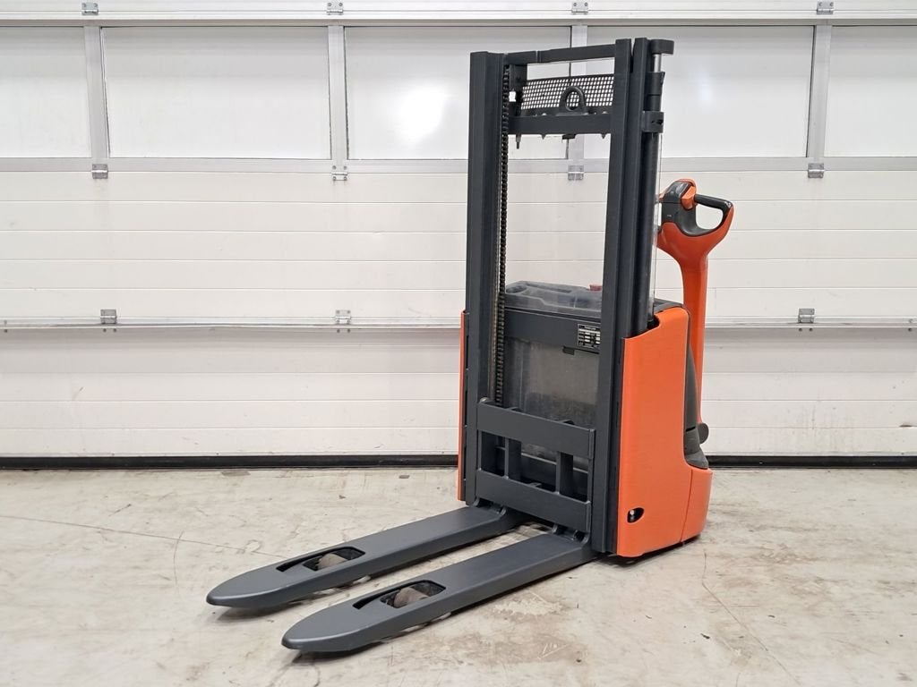 LINDE L10B, 1000 tot 2000 kg, Elektrisch, Stapelaar, LINDE