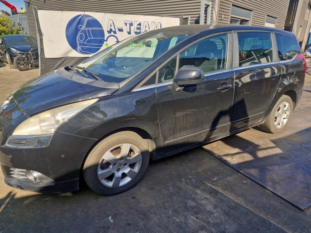 AILE AVANT GAUCHE Peugeot 5008 I (0A / 0E) (01-2009/03-2017), Kontakt-peugeot@peugeot.com, Garde-boue, Utilisé, Avant