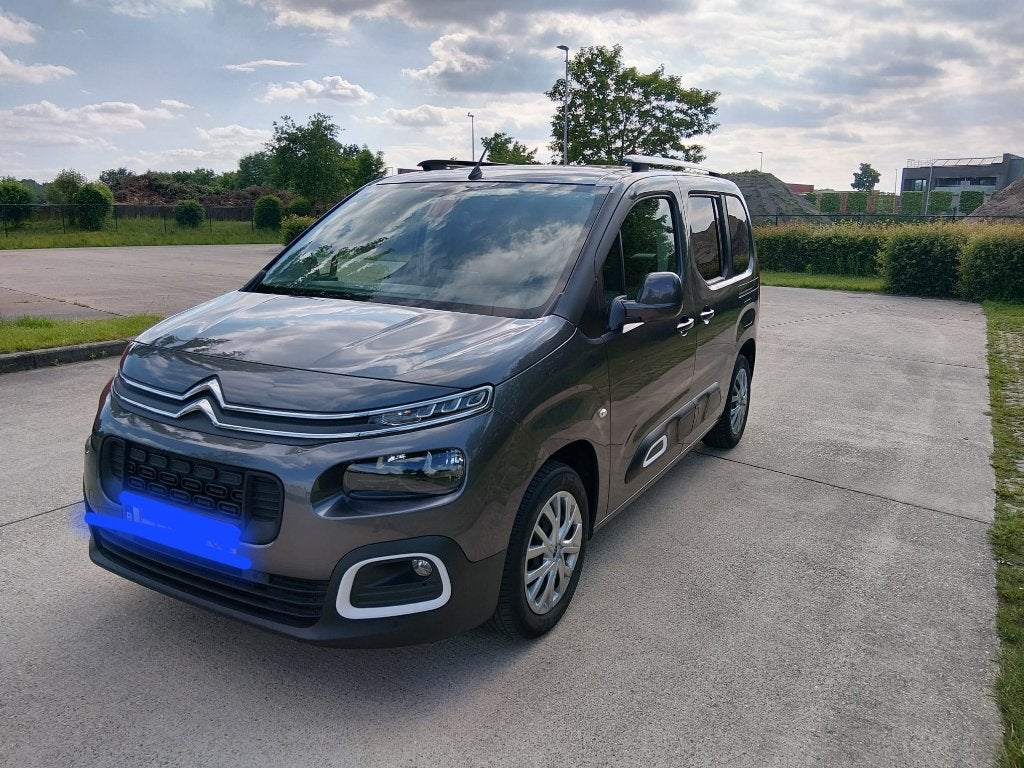 Citroen Berlingo 1.2 PureTech Feel (2019), Voorwielaandrijving, Stof, Euro 6, 1199 cc